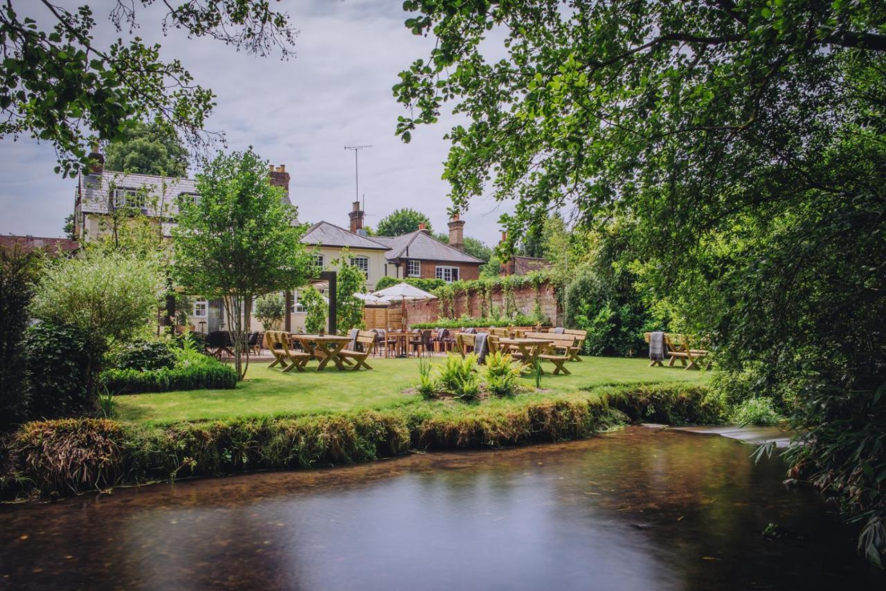 The Drummond At Albury Гилдфорд Екстериор снимка